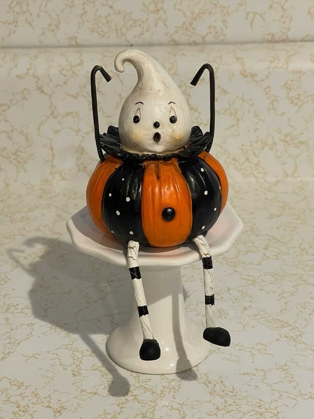 Johanna Parker Halloween Gus Ghost Pumpkin Peep Shelf Sitter Figurine Folk Art